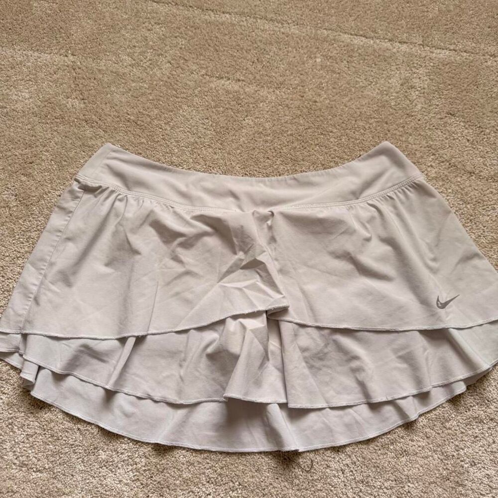 Nike Women's White Skirt